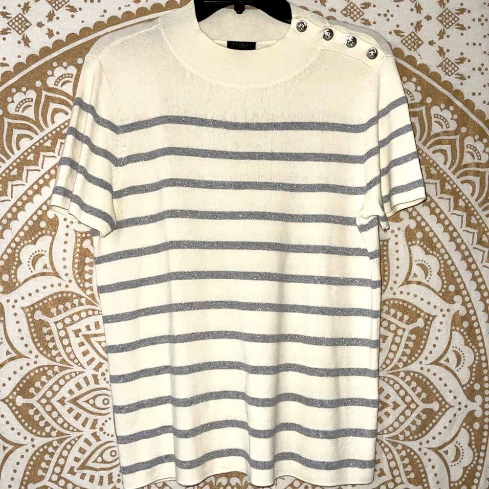 ✨HP✨ TALBOTS WHITE & GRAY STRIPED SHORT SLEEVED ROUND NECK SWEATER, SIZE LP - Picture 1 of 7